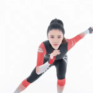 奚冬雪代言广告-出席活动